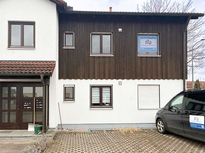 9900cb82-7c4a-456a-8895-a3b3f2cbcaaf